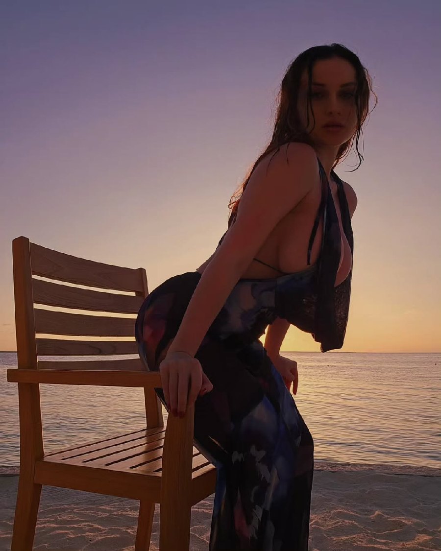 Sexy girl Miranda Faith nude in Barquisimeto